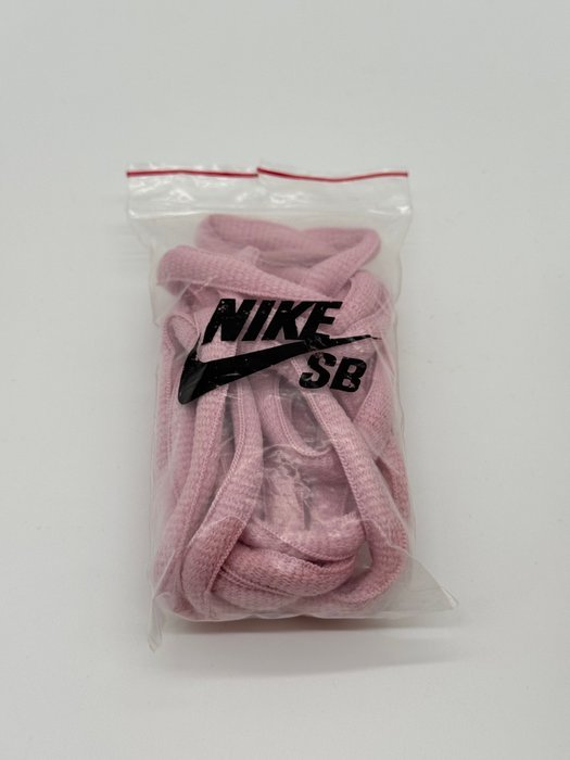 Nike - Nike SB Dunk Low Stussy Cherry - Sneakers - Size: EU 45 - Vintage - Image 7