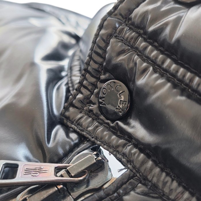 Moncler - Down jacket - Image 8