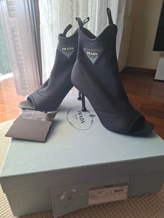 Prada - Ankle boots - Size: EU 36.5 - Image 2