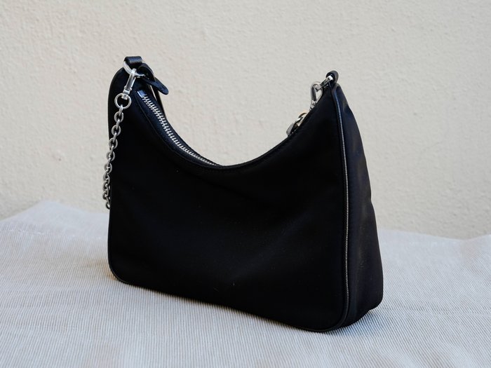 Prada - Borsa Prada Re-Edition 2005 in Re-Nylon - Handbag - Image 7