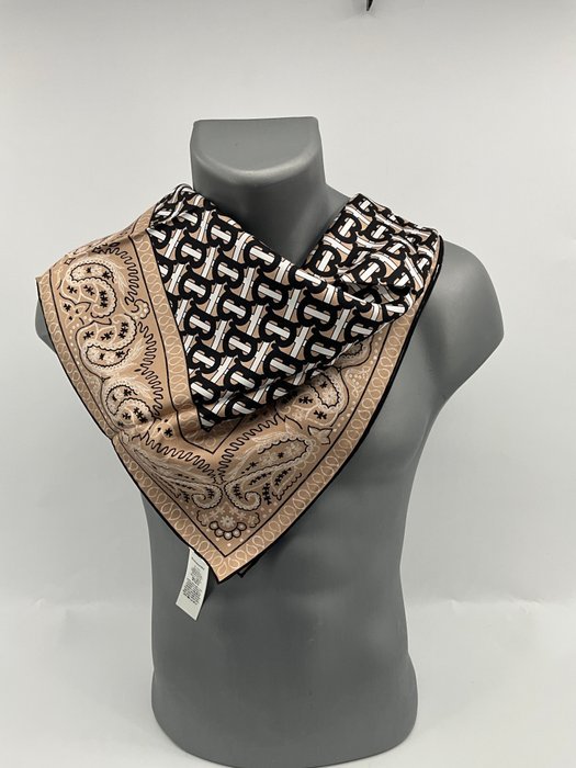 Burberry - 65/65 cm TB SILK - Scarf - Image 3