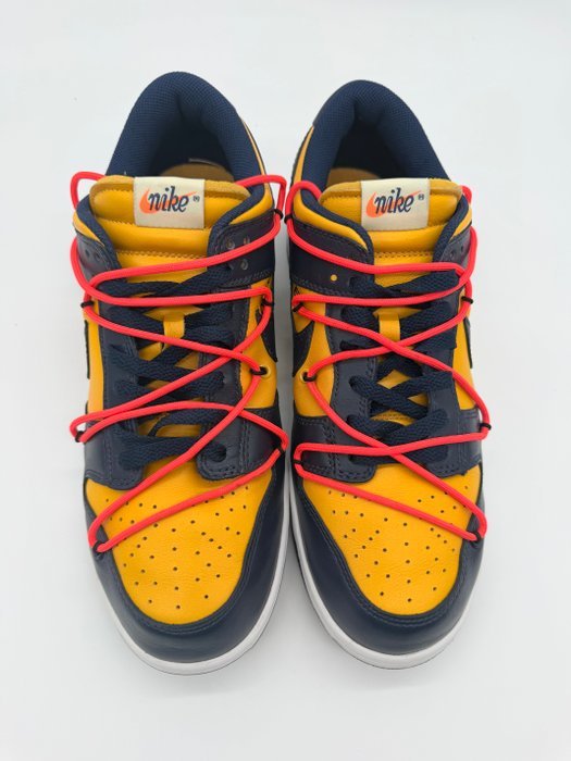 Nike - Nike Dunk Low Off-White University Gold - Sneakers - Size: EU 44.5 - Image 3