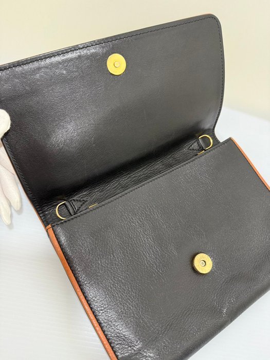 Céline - Vintage Carriage Flap Clutch - Calfskin - Black - Clutch bag - Image 8