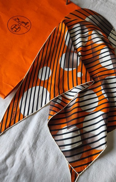 Hermès - Pointu Cap Orange H2O by Bali Barret - Foulard - Image 7