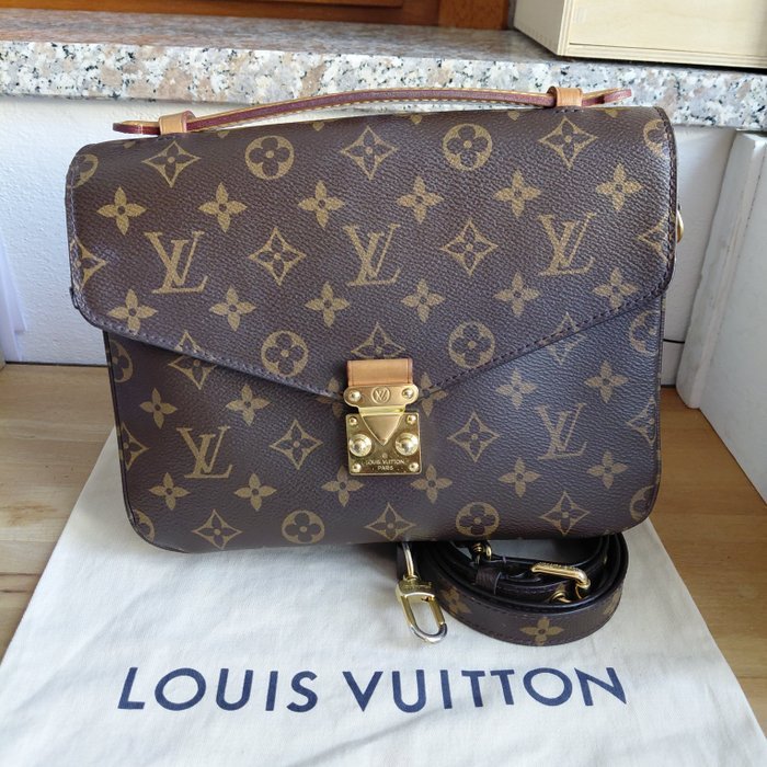 Louis Vuitton - Bag