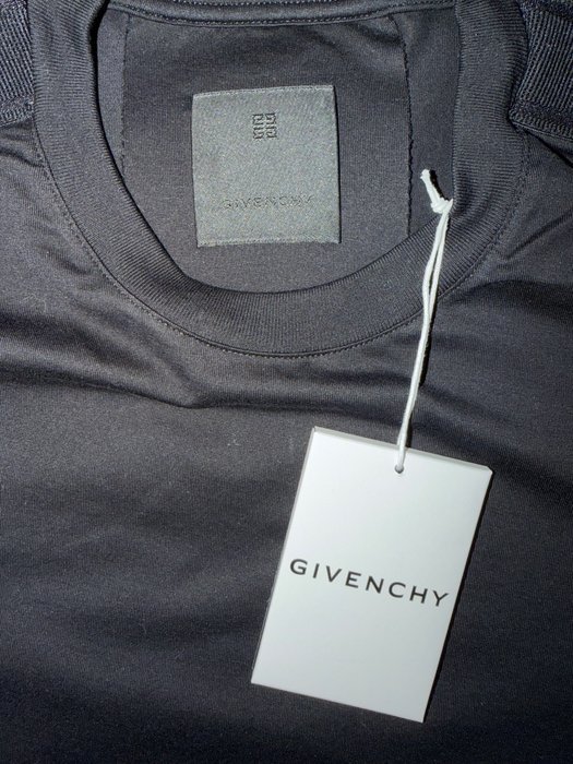 Givenchy - T-shirt - New with tags - Image 5