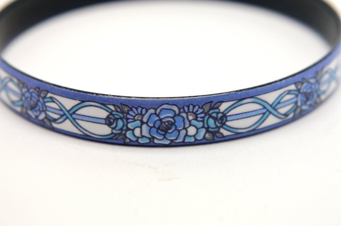 Michaela Frey - Floral design, Enameled - Bracelet - Image 2