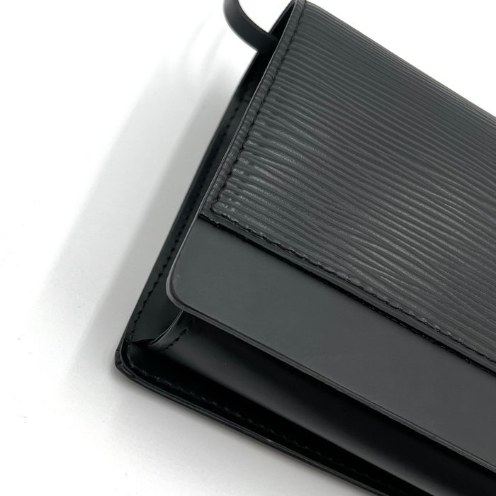 Louis Vuitton - Epi Honfleur - Shoulder bag - Image 8