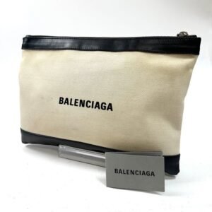 Balenciaga - Clutch bag