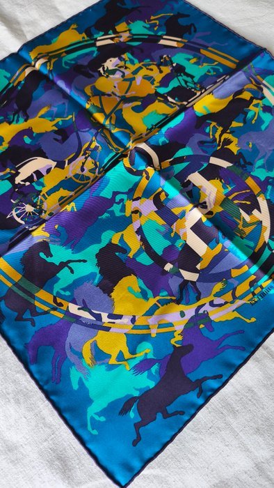 Hermès - EX-LIBRIS EN CAMOUFLAGE by Benoît-Pierre Emery. Gavroche - Foulard - Image 6