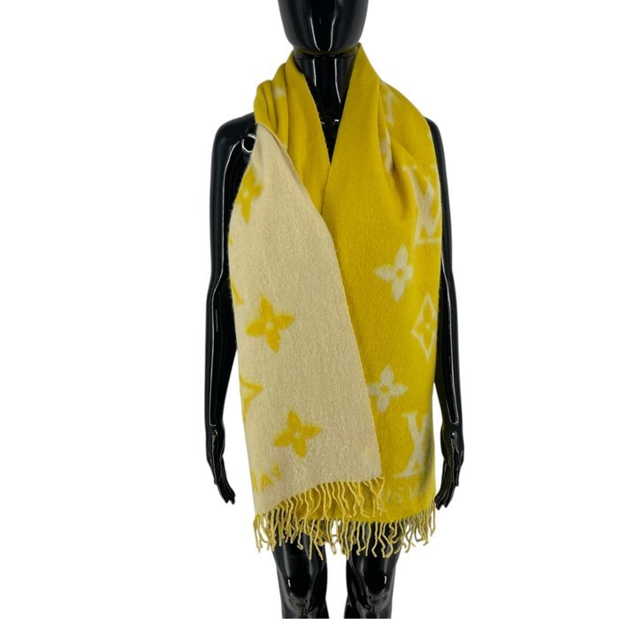 Louis Vuitton - Scarf - Image 3