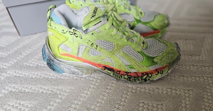 Balenciaga - Runner Marathon - Low-top trainers - Size: EU 42 - New with tags - Image 6