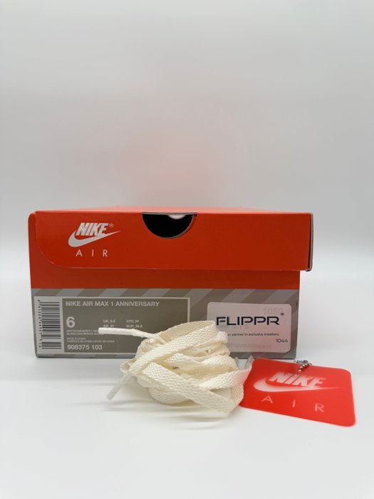 Nike - Nike Air Max 1 Anniversary Red (2017/2018 Restock Pair) - Sneakers - Size: EU 38.5 - Image 6