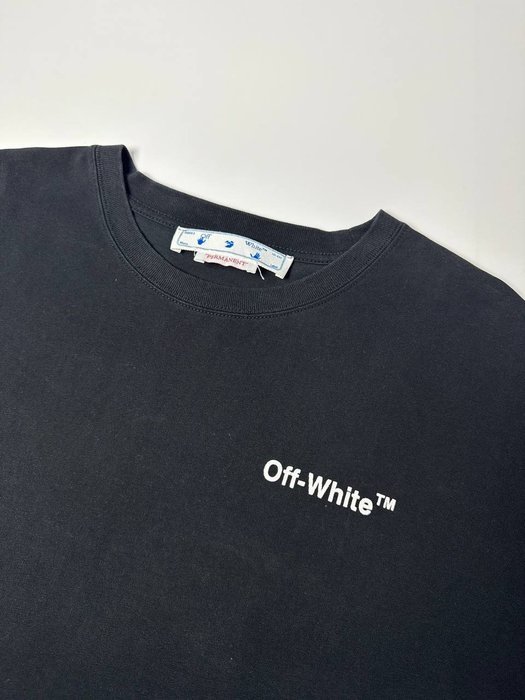 Off White - T-shirt - Image 4