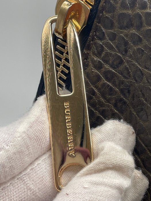 Burberry - Shoulder bag - Image 4