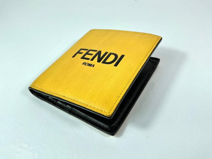 Fendi - Wallet - Image 3