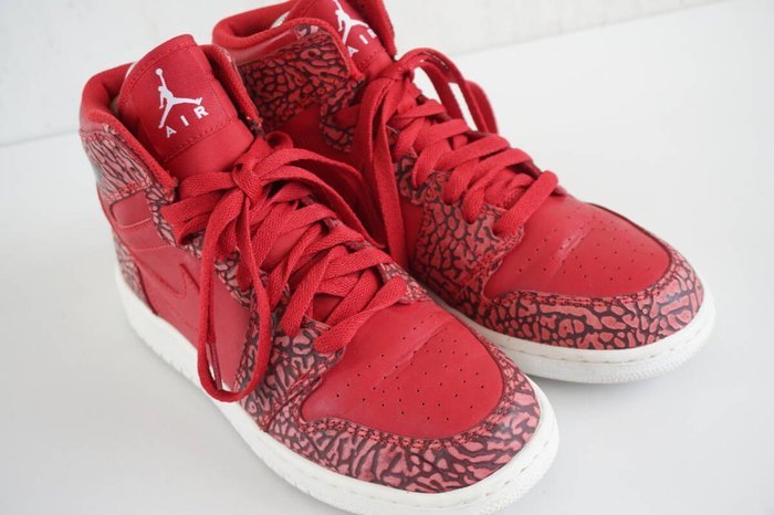 Nike - Air Jordan 1 High - Sneakers - Size: EU 39.5 - Image 2