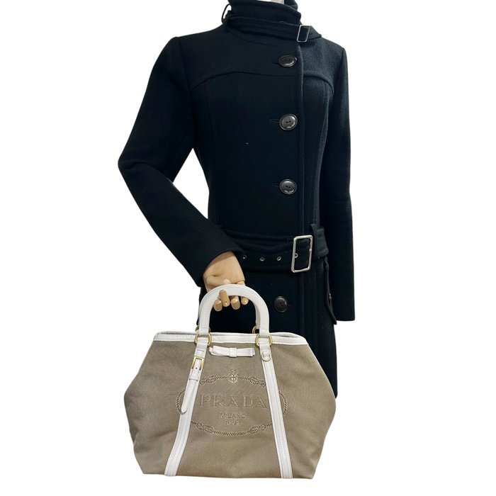 Prada - Shoulder bag - Image 3