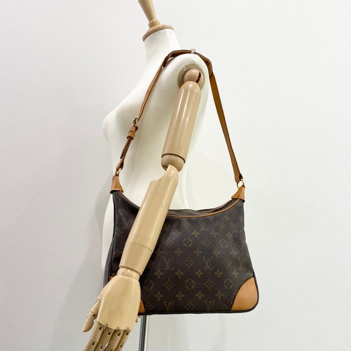 Louis Vuitton - Shoulder bag - Image 2