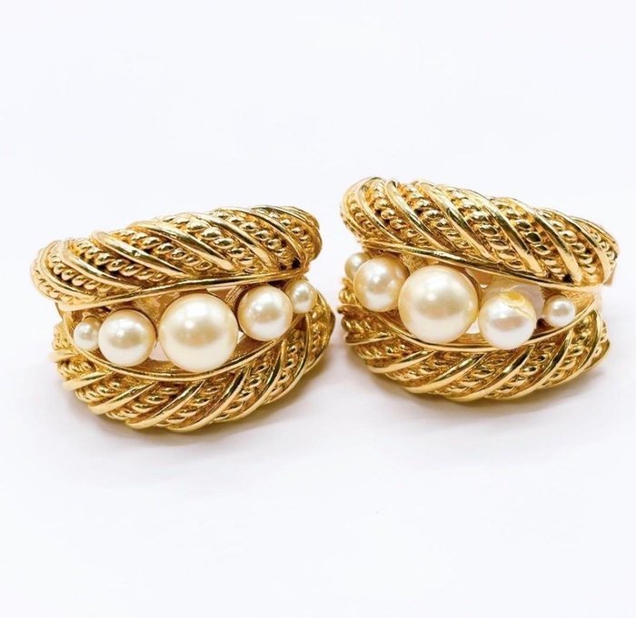 Christian Dior - Clip-on earrings Gold-plated Pearl - Image 3
