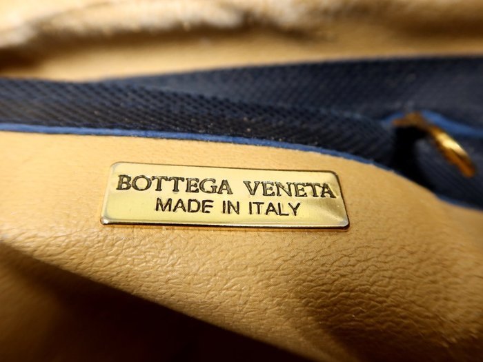 Bottega Veneta - Handbag - Image 7