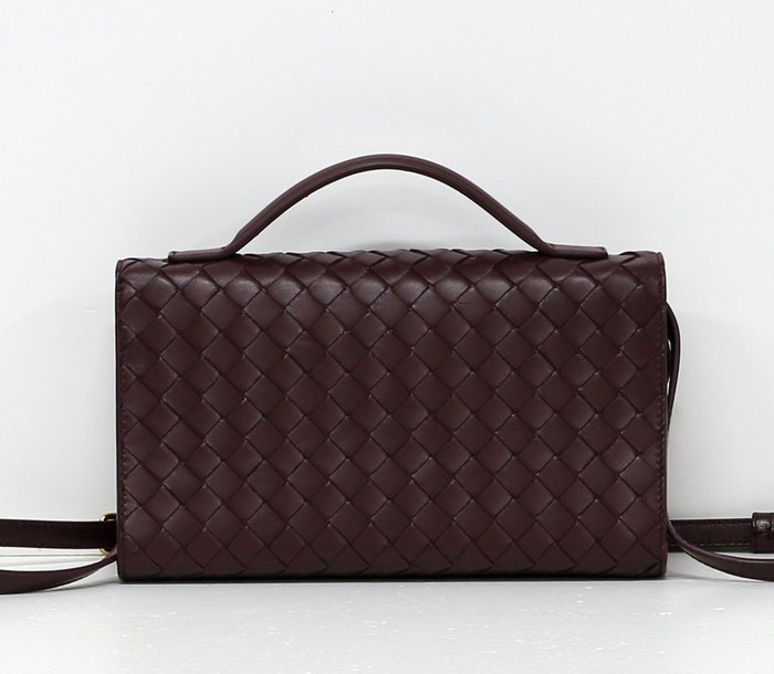 Bottega Veneta - ANDIAMO CLUTCH 25 - Bag - Image 4