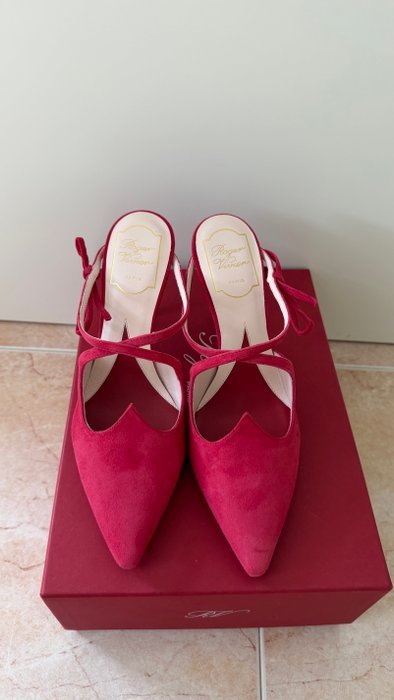Roger Vivier - Heeled shoes - Size: EU 37.5 - New in box - Image 3