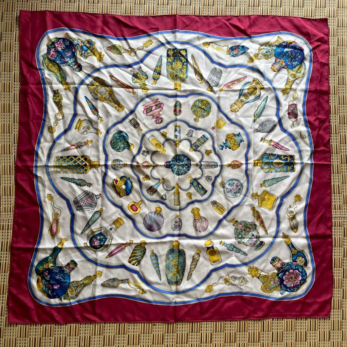 Hermès - Qu'importe le flacon - Scarf