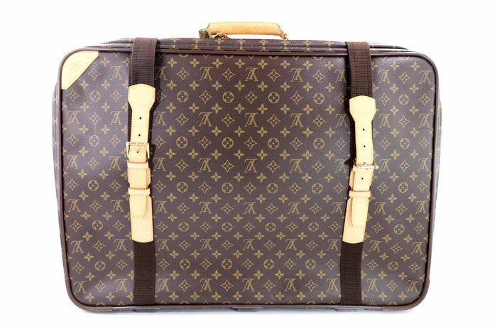 Louis Vuitton - Travel trunk