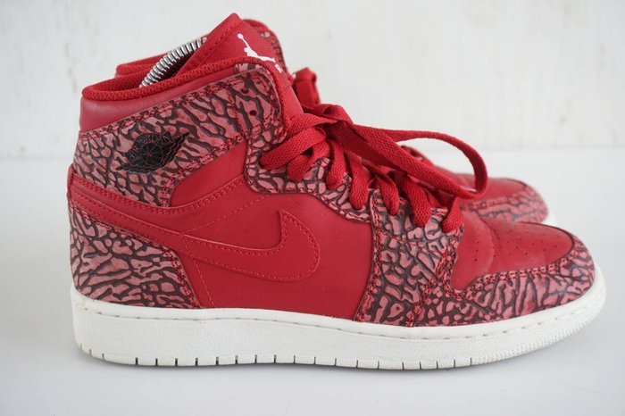 Nike - Air Jordan 1 High - Sneakers - Size: EU 39.5