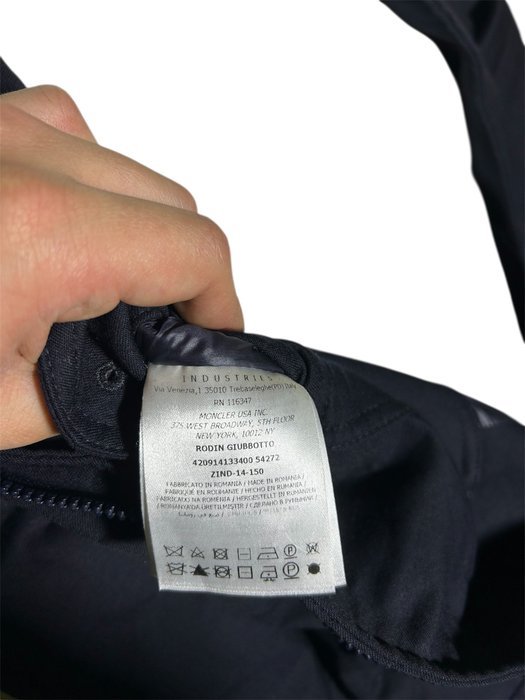 Moncler - Down jacket - Image 8