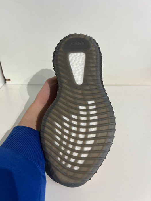 Yeezy - Yeezy Boost 350 V2 - Sneakers - Size: EU 41 - New with tags - Image 7