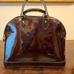 Louis Vuitton - Alma - Handbag