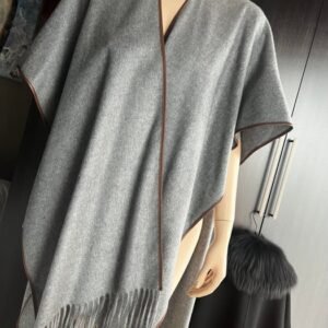 Max Mara - Cape