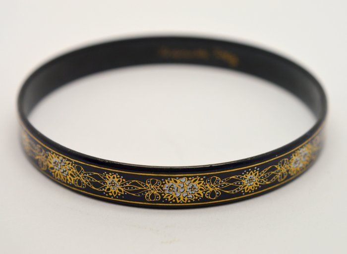 Michaela Frey - Floral design, Enameled - Bracelet