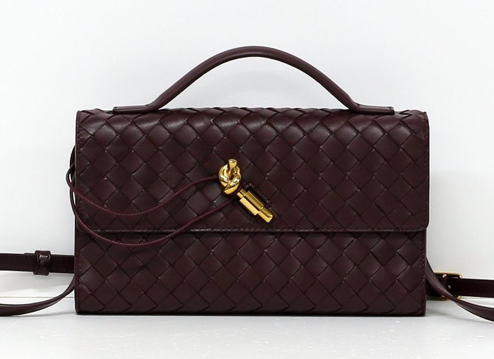 Bottega Veneta - ANDIAMO CLUTCH 25 - Bag - Image 2