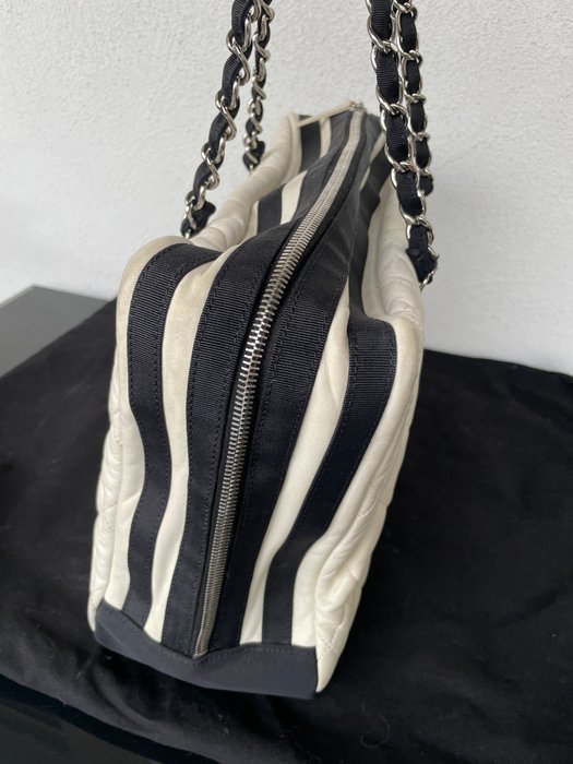 Chanel - Bowling - Bag - Image 6