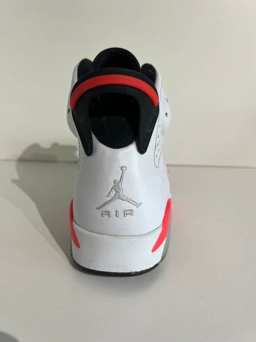 Air Jordan - Air Jordan 6 - Sneakers - Size: EU 40 - Image 3