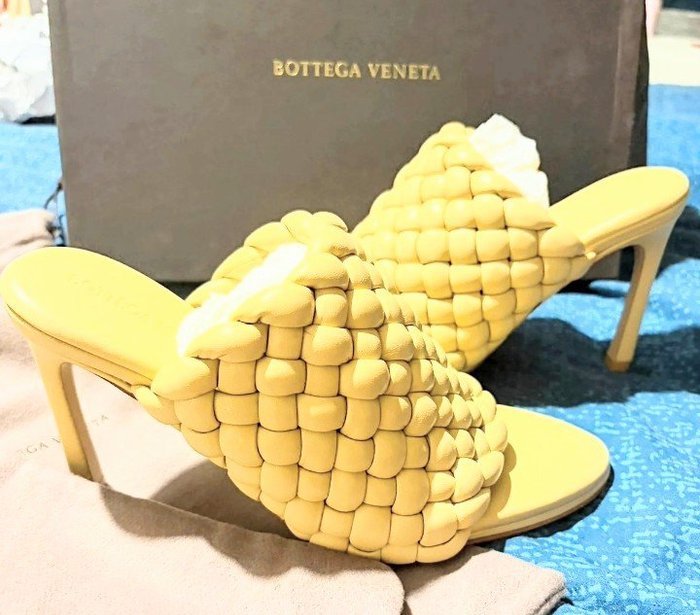 Bottega Veneta - Heeled sandals - Size: EU 36 - New in box