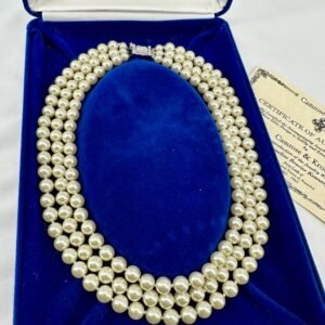 Camrose & Kross - JBK - Jacqueline Bouvier Kennedy – Triple Strand Simulated Pearl Necklace – 1990s - Necklace