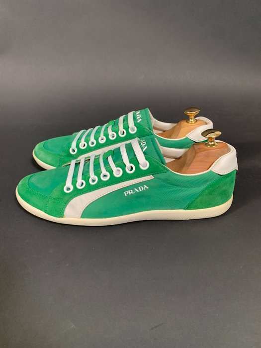 Prada Low-top Sneaker Green 4E 1835 UK 6.5 - Sneakers - Size: EU 40.5 - Image 2