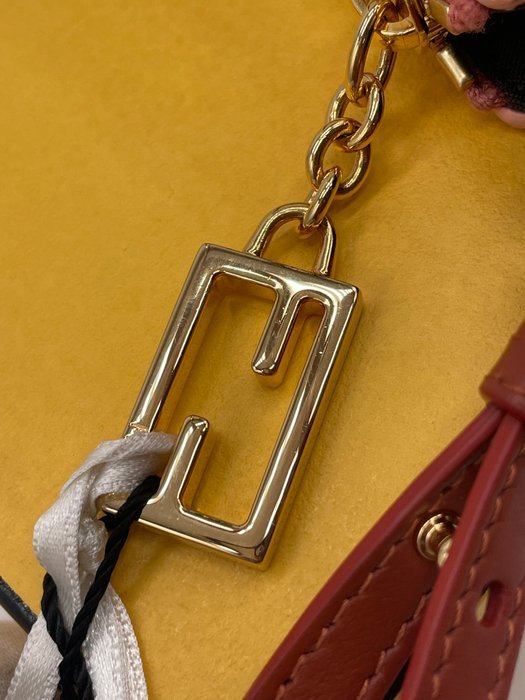 Fendi - Crossbody bag - Image 5