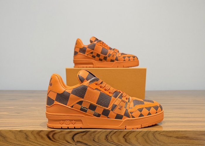 Louis Vuitton - LV Trainer Damier Pop Orange - Sneakers - Size: EU 43 - Image 2