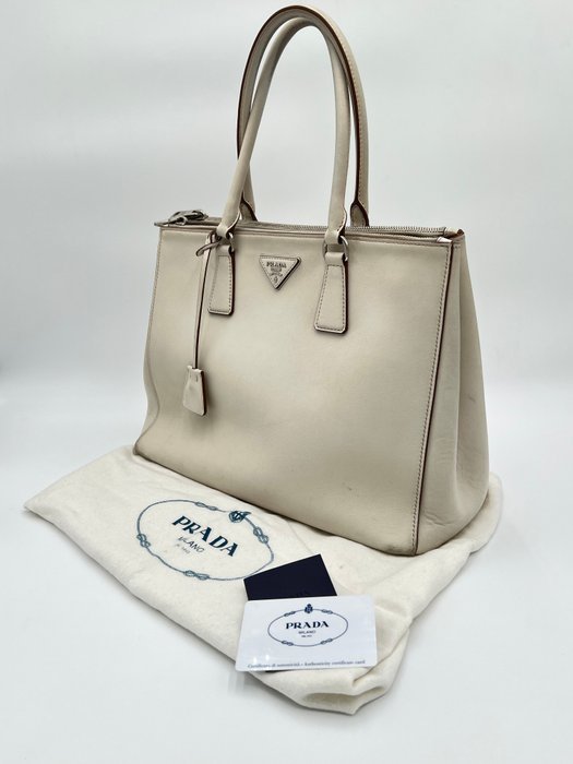 Prada - Shoulder bag - Image 2