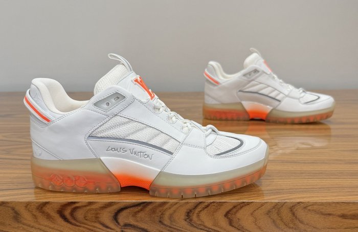 Louis Vuitton - A View - Sneakers - Size: EU 40.5 - Image 4
