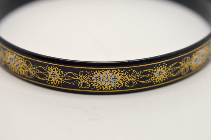 Michaela Frey - Floral design, Enameled - Bracelet - Image 2