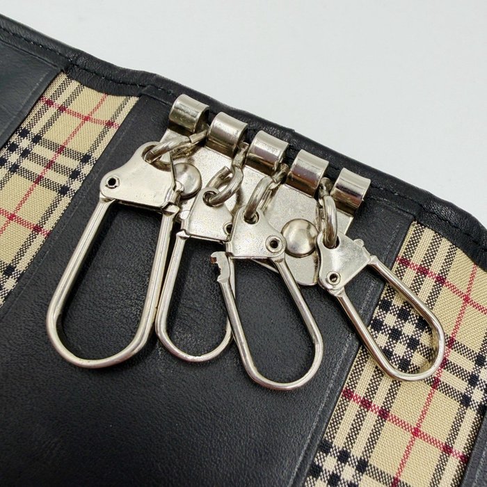 Burberry - Bi-fold wallet - Image 4