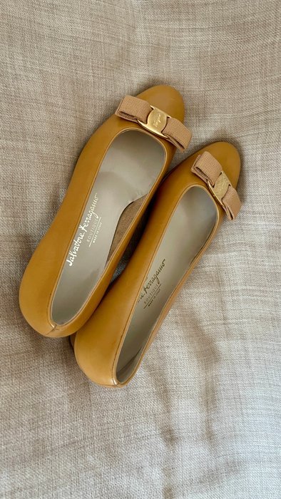 Salvatore Ferragamo - Heeled shoes - Size: EU 37.5 - Image 8